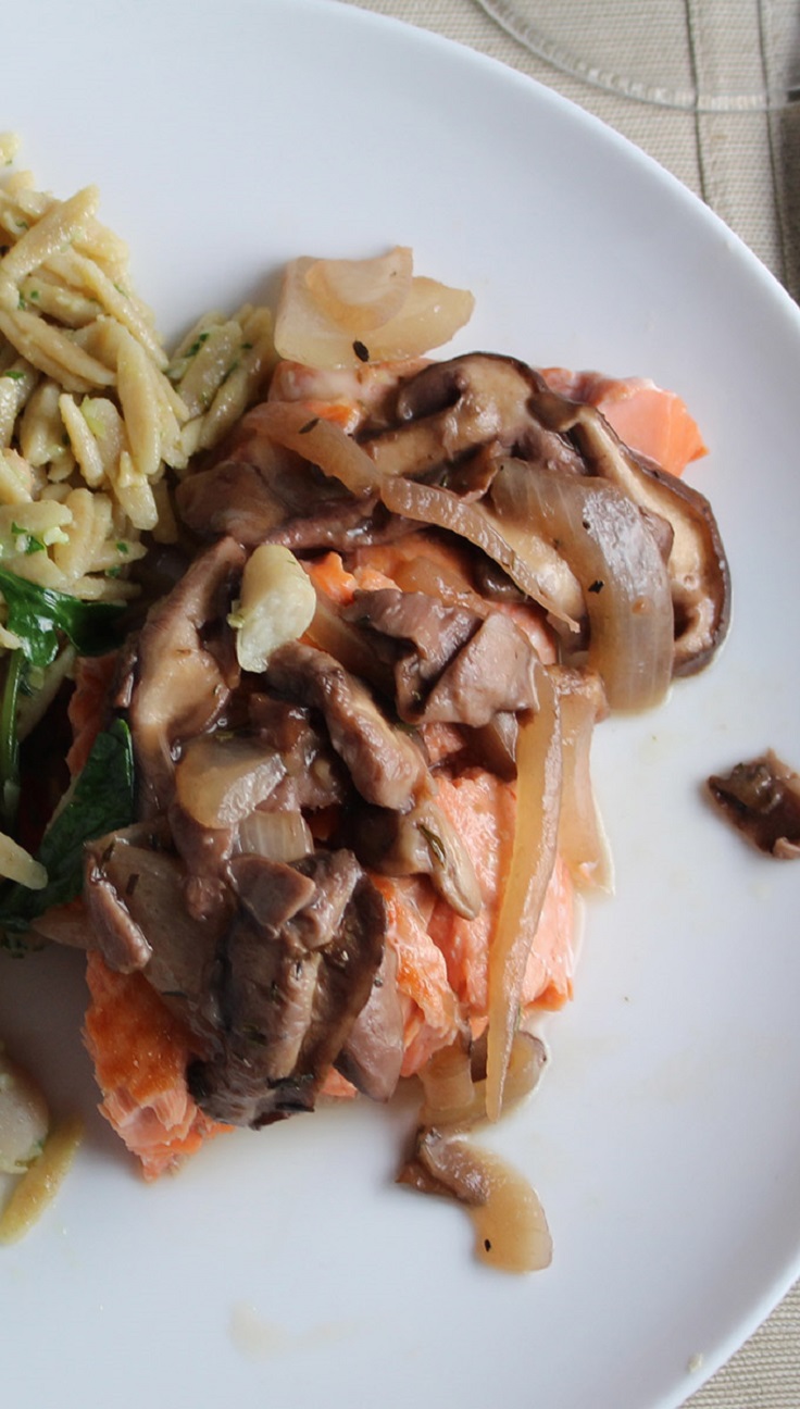 salmon-with-shiitake-mushroom-sauce