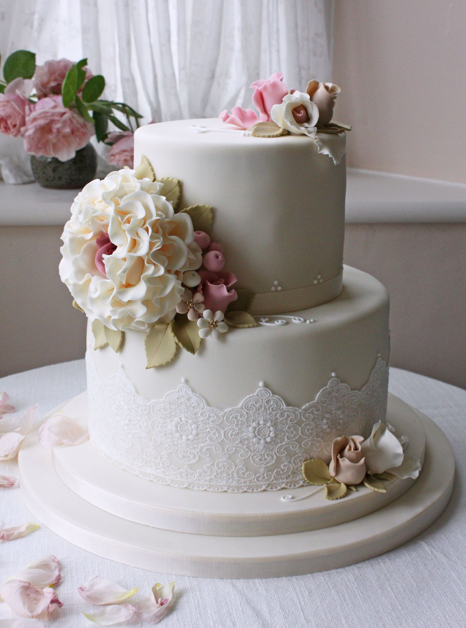 2 Layers Wedding Cakes
 Wedding Cake Ideas