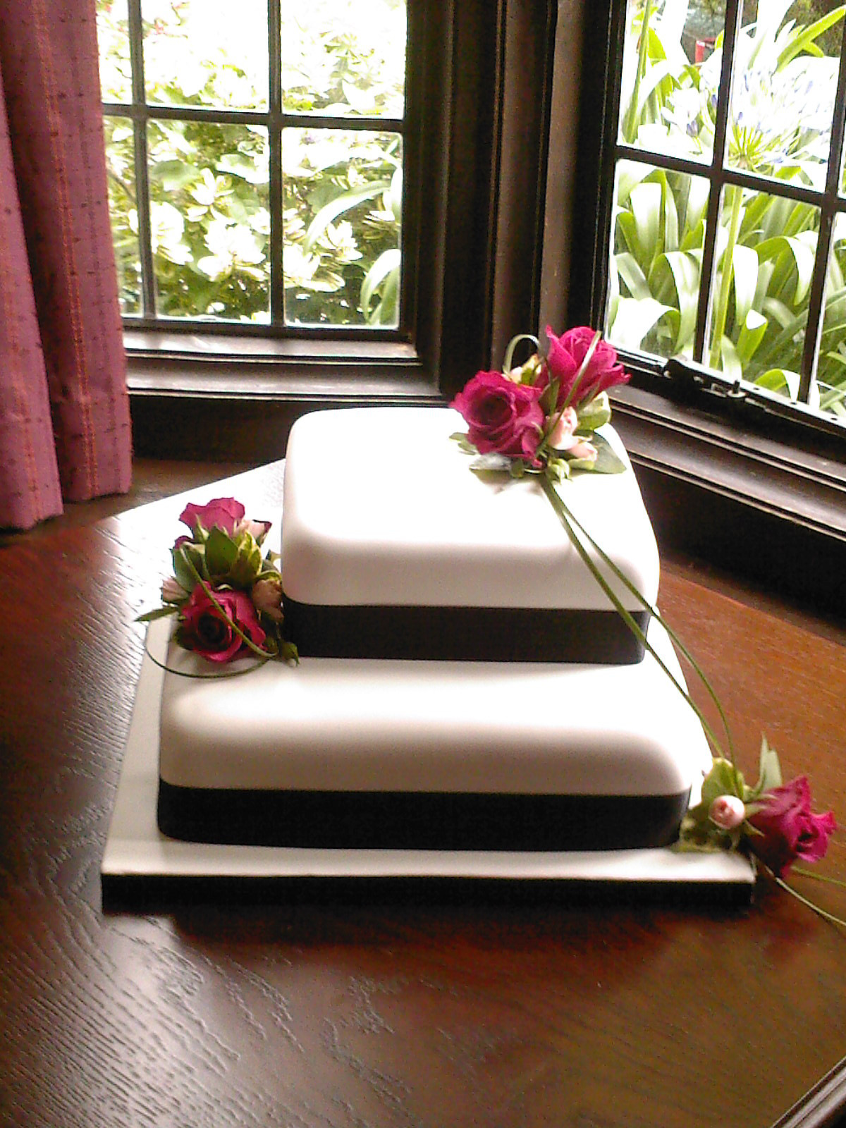 2 Tier Square Wedding Cakes
 2 Tier Square Wedding Cake With Fresh Flowers Susie s Cakes