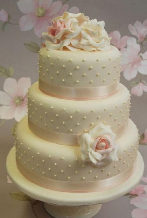 3 Tier Wedding Cakes Pictures
 3 tier wedding cakes square