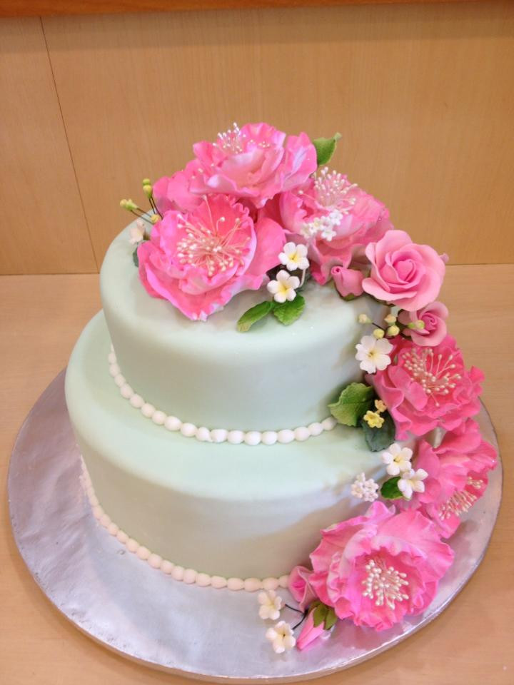3D Wedding Cakes
 3D & CREATIVE CAKES aqua wedding cakes with pink sugar