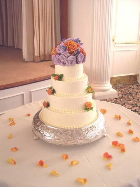 4 Layered Wedding Cakes
 4 Layer Flowers Wedding Cake 1 ment
