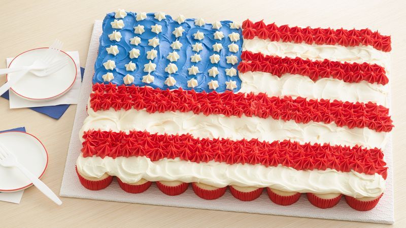 4Th Of July Cake Recipes
 Fourth of July Flag Cake Recipe BettyCrocker