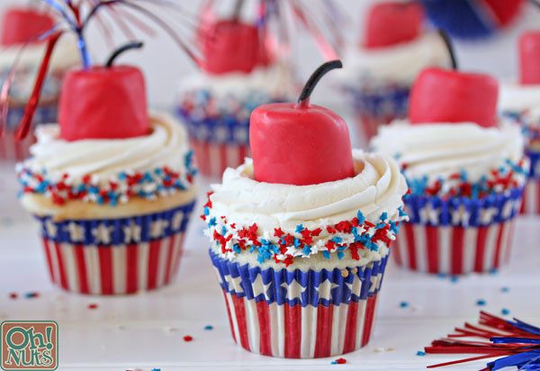 4Th Of July Cupcakes
 Firecracker Cupcakes for the Fourth of July