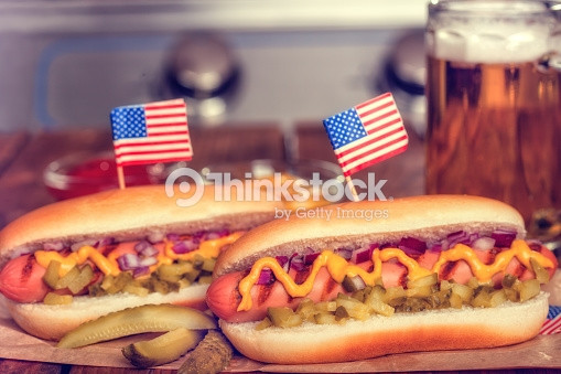 4Th Of July Hot Dogs
 4th July Picnic Table Hot Dogs Stock