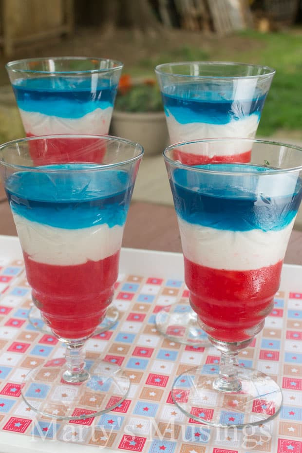 4Th Of July Jello Dessert
 Red White and Blue Layered Jello Dessert