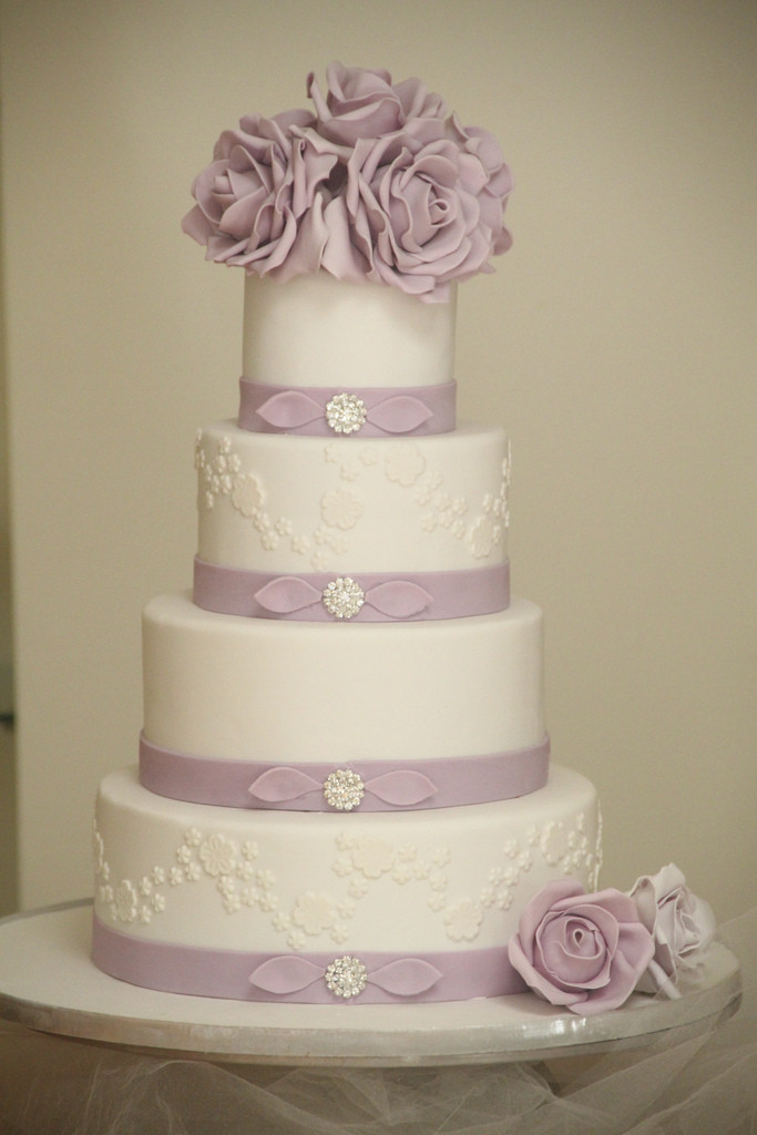 6 Inch Wedding Cakes
 Purple rose wedding cake