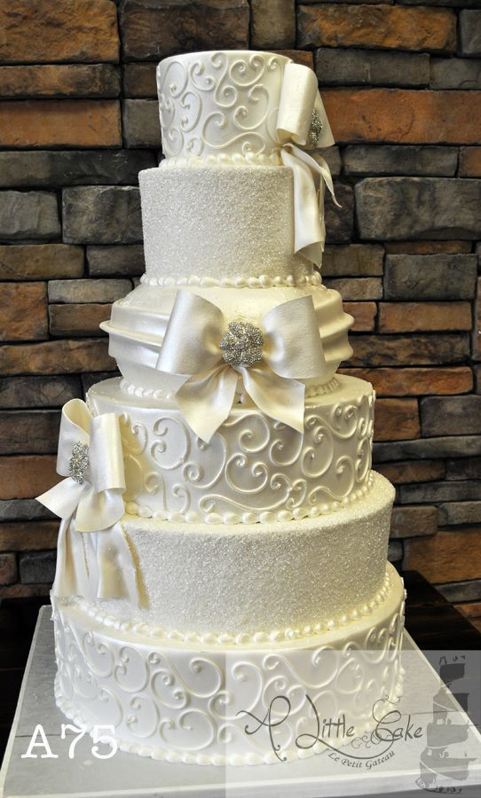 6 Layer Wedding Cakes
 Perfectly smooth 6 tier buttercream wedding cake