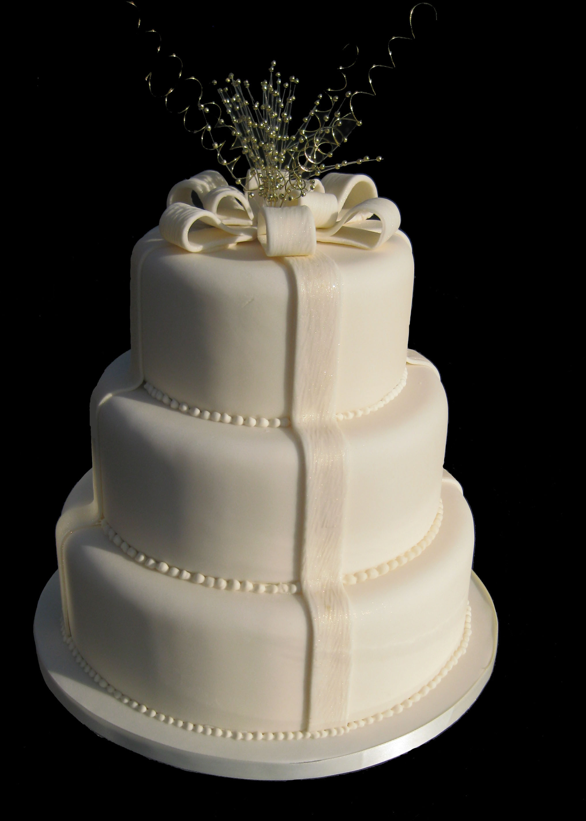 6 Layer Wedding Cakes
 3 tier wedding cake idea in 2017