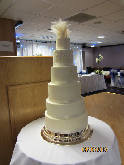 6 Tier Wedding Cakes
 6 tier wedding cake Cake by alison1966 CakesDecor