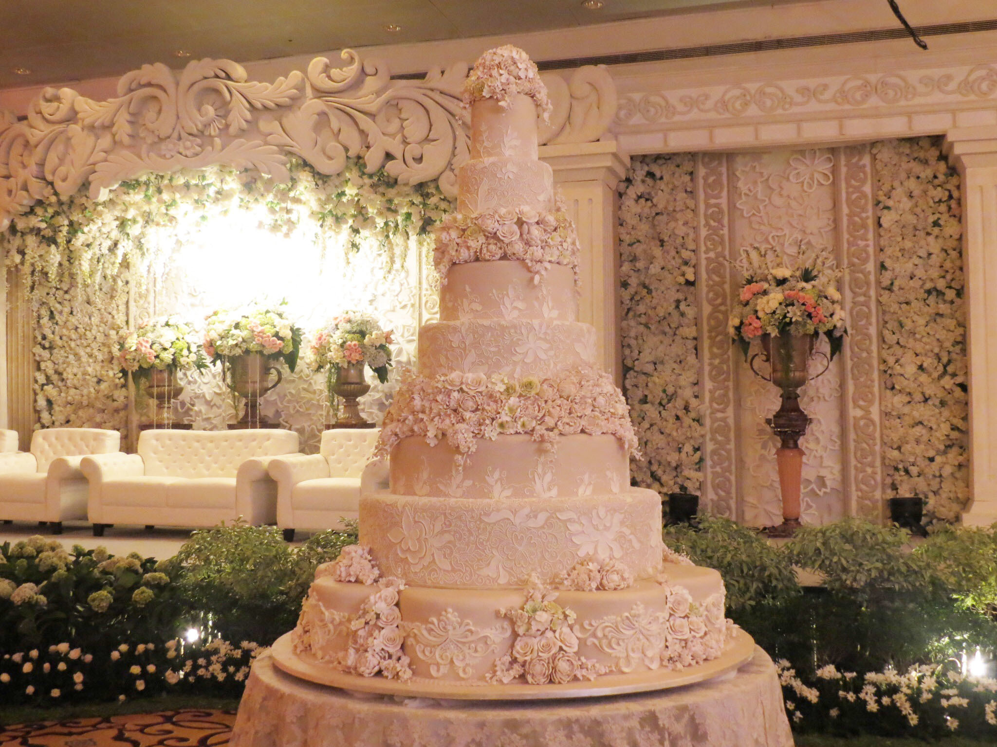 7 Tier Wedding Cakes
 Wedding Cake 101 An Introduction to Wedding Cakes