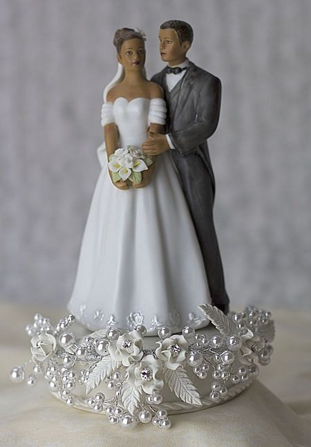 African American Cake Toppers For Wedding Cakes
 Rose and Pearls Classic African American Cake Topper