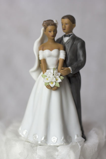 African American Cake Toppers For Wedding Cakes
 Elegant African American Wedding Couple Cake Topper