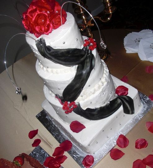 Alabama Wedding Cakes
 Beautiful Cakes and Bridals Wedding Cake Huntsville