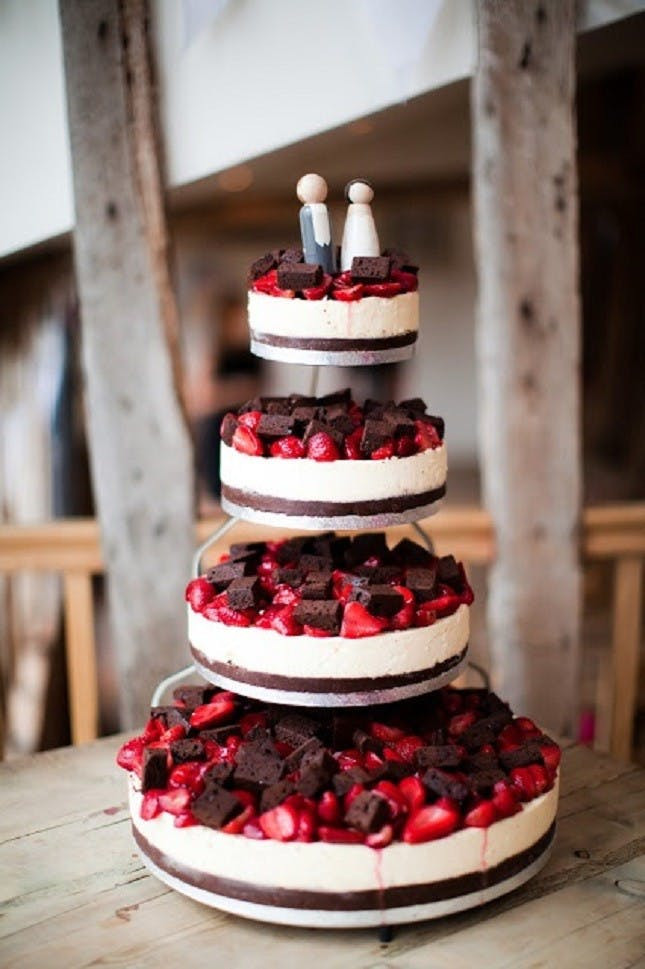 Alternative Wedding Cakes
 13 Alternative Wedding Cake Ideas