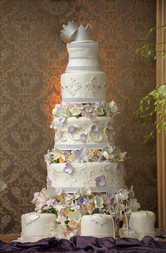 Amazing Wedding Cakes Show
 Amazing Wedding Cakes – WeNeedFun