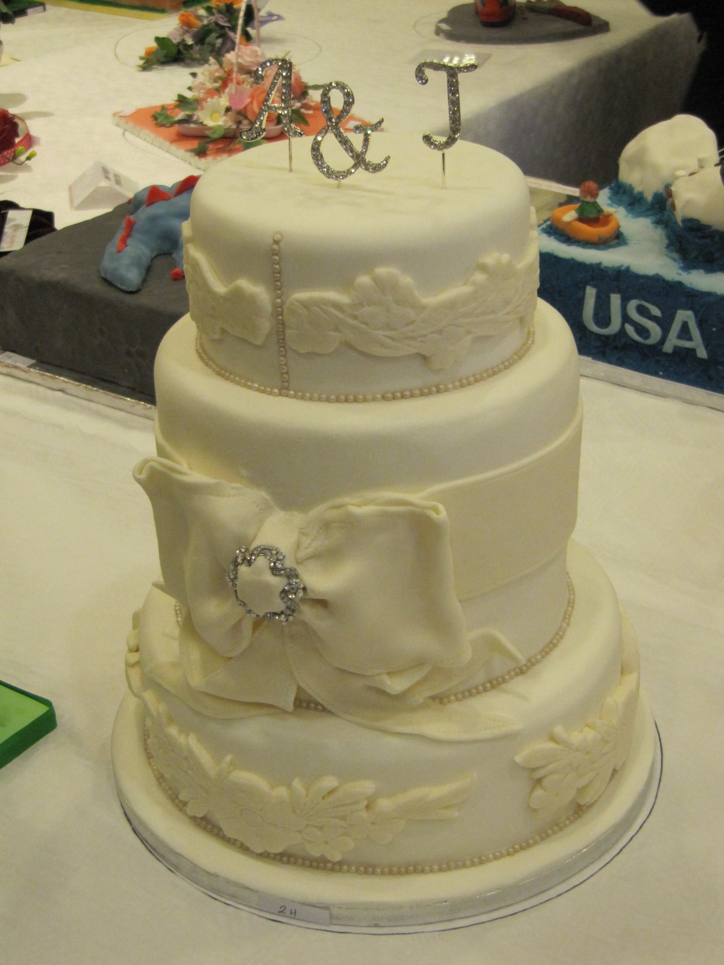 Amazing Wedding Cakes Show
 s of Amazing Wedding Cakes