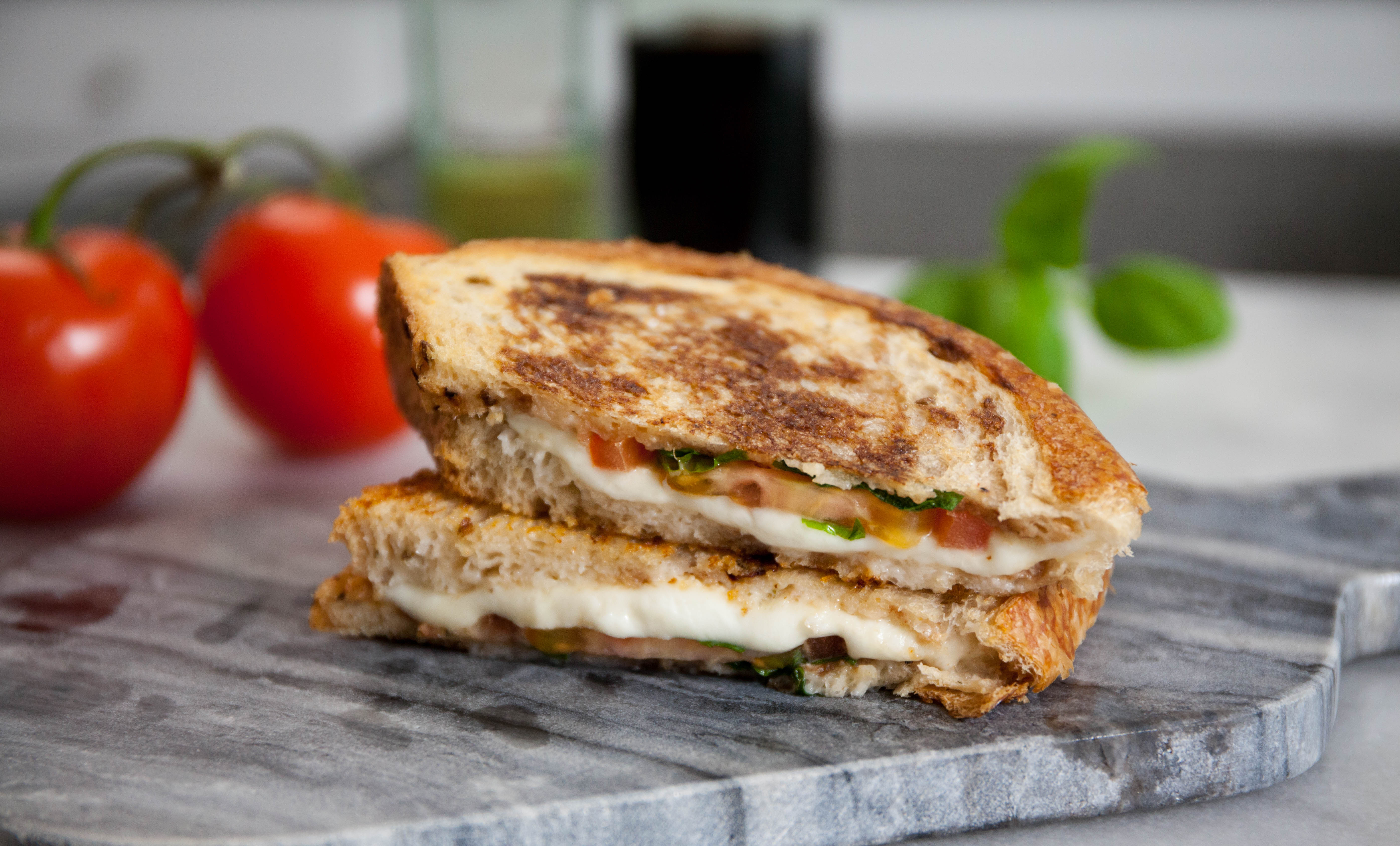 Are Grilled Cheese Sandwiches Healthy
 Caprese Grilled Cheese Sandwich — My Healthy Dish