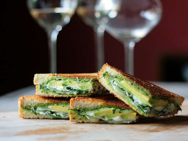 Are Grilled Cheese Sandwiches Healthy
 Healthy Grilled Cheese Sandwiches Green Goddess Grilled