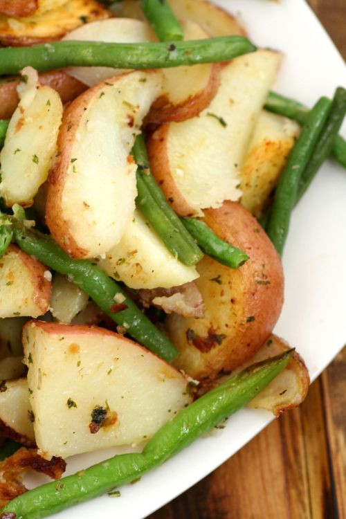 Are Roasted Potatoes Healthy
 Garlic Herb Roasted Potatoes & Green Beans