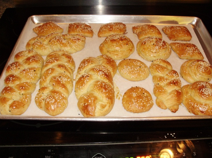 Armenian Easter Bread
 Choereg Armenian Easter Bread Recipe — Dishmaps