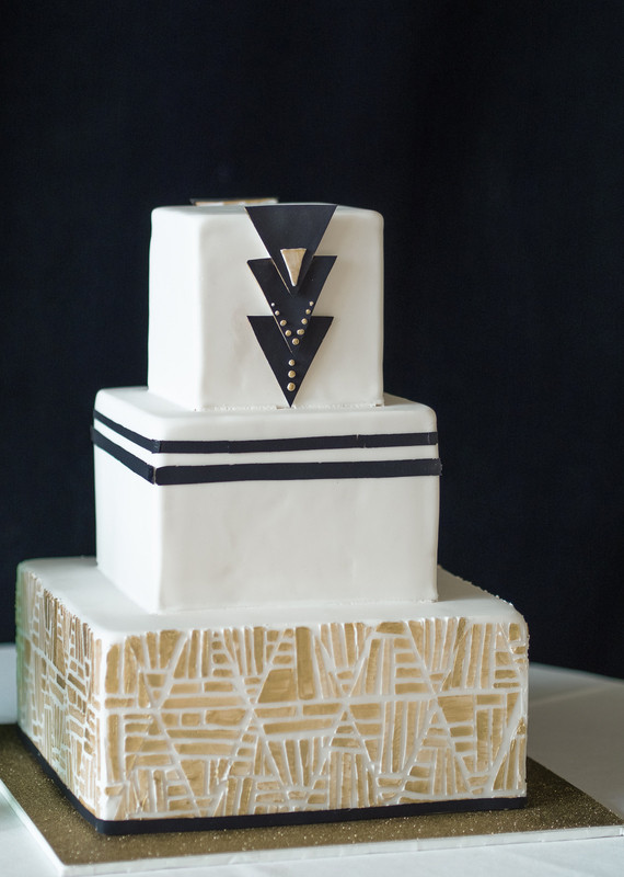 Art Deco Wedding Cakes
 Bohemian Art Deco wedding inspiration