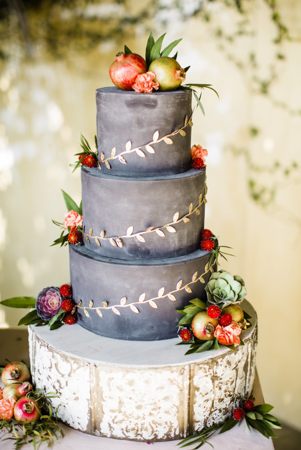 Autumn Wedding Cakes
 20 Rustic Wedding Cakes for Fall Wedding 2015