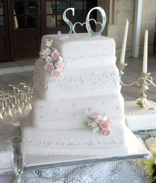 Average Pricing For Wedding Cakes
 S Wedding Cake Costs Average Cost Australia Prices Uk