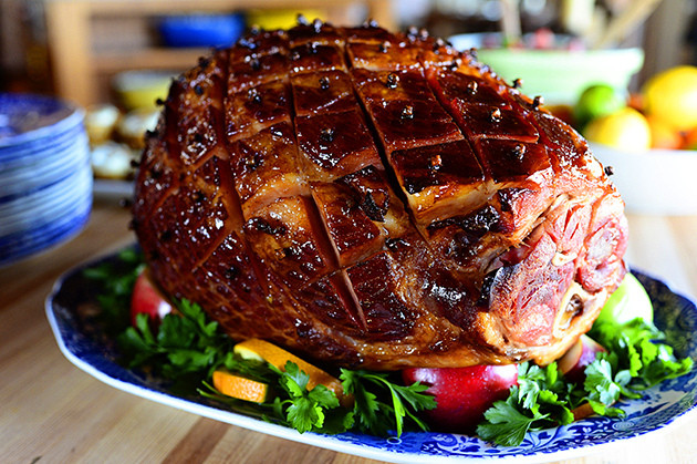 Baked Easter Ham
 Glazed Easter Ham