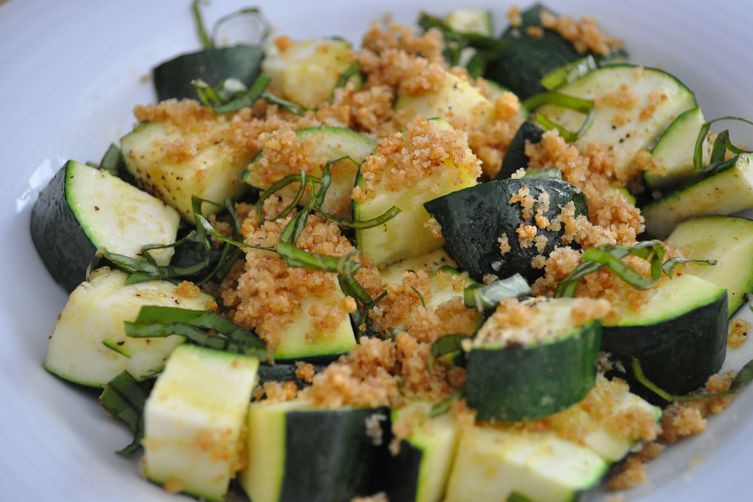 Baked Summer Squash Recipes
 Lemon Basil Roasted Summer Squash with Garlic Crisp Recipe