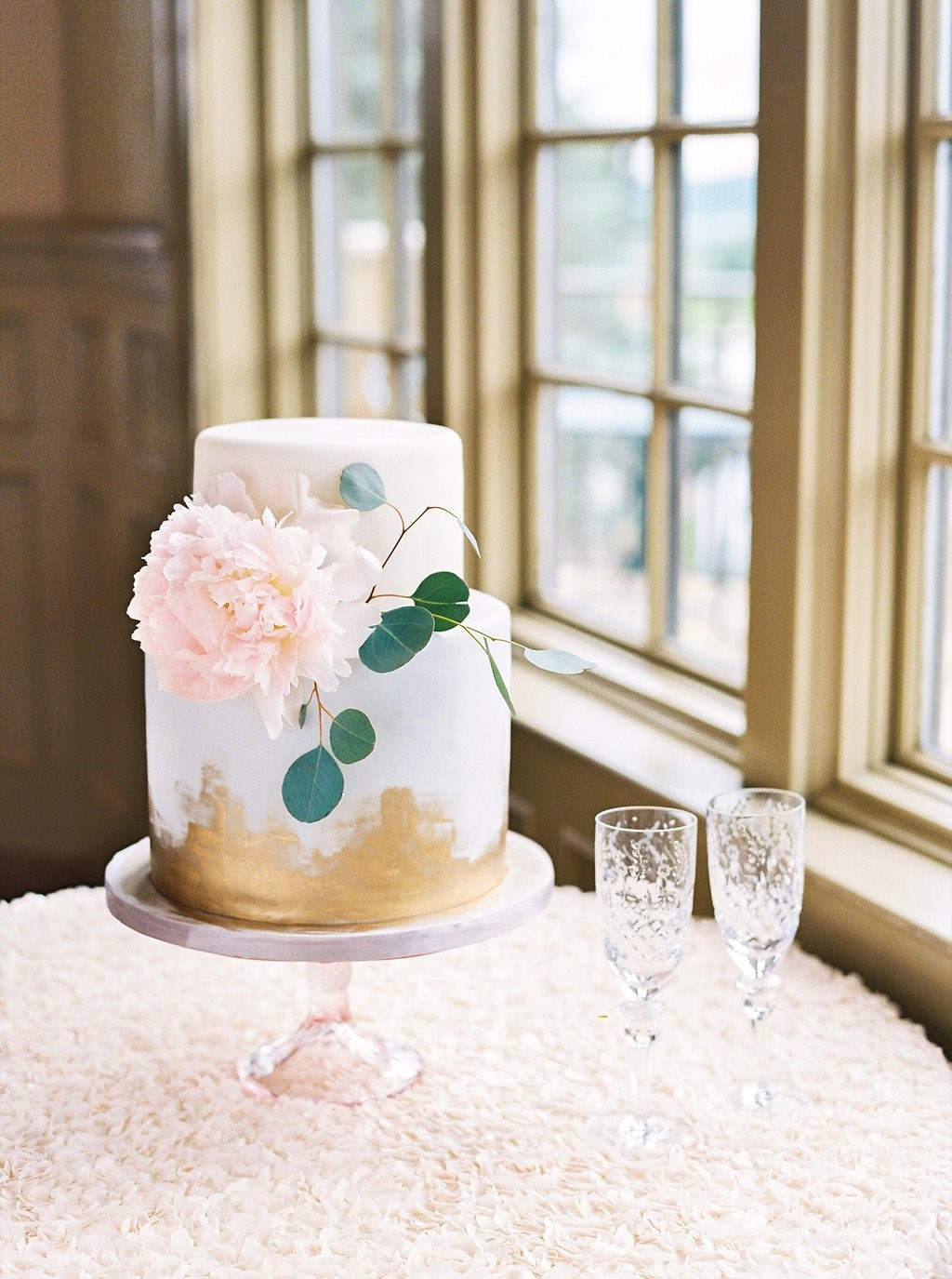 Bakery For Wedding Cakes
 Best Southern Wedding Cake BakeriesDraper James Blog