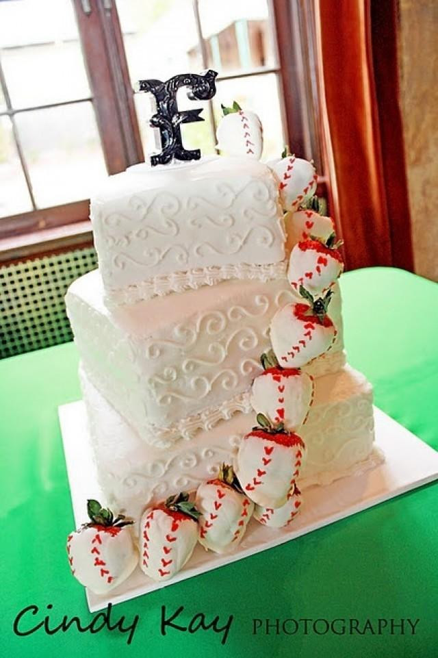 Baseball Wedding Cakes
 Wedding Cakes Baseball Wedding Cake Weddbook