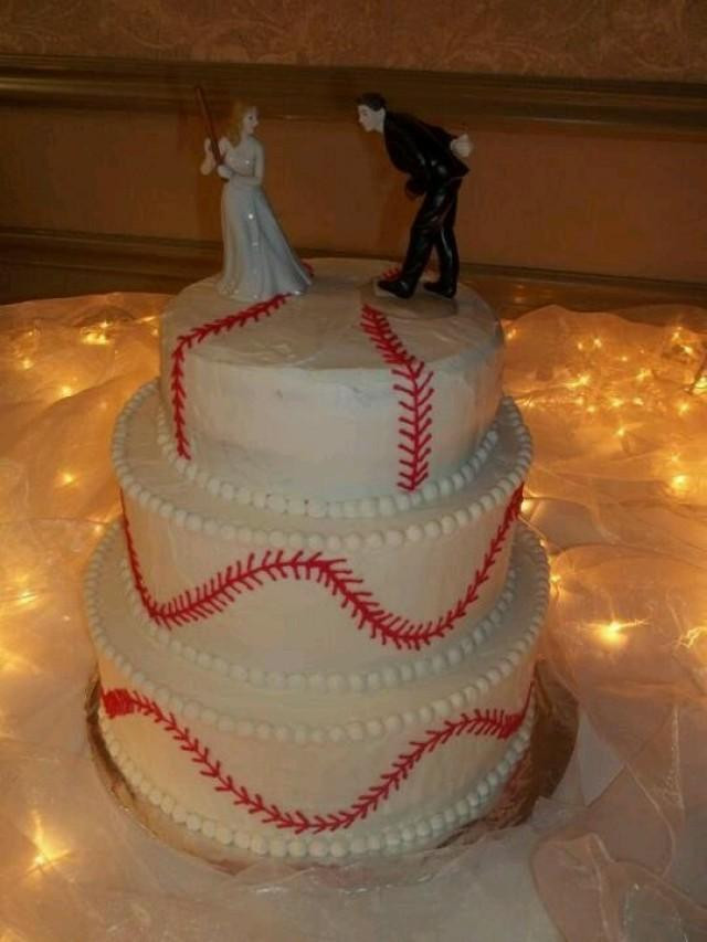 Baseball Wedding Cakes
 Sports Wedding Baseball Wedding Cake Weddbook