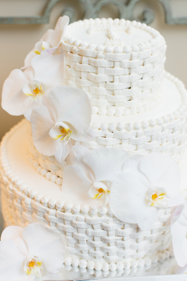 Basket Weave Wedding Cakes
 Basketweave Wedding Cake Elizabeth Anne Designs The