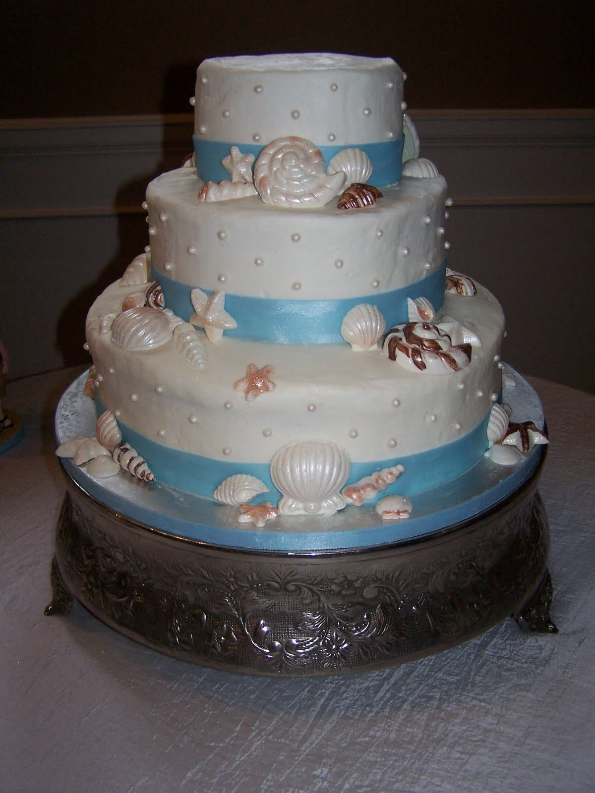 Beach Themed Wedding Cakes Pictures
 Delores s blog Beach Themed Wedding Cakes