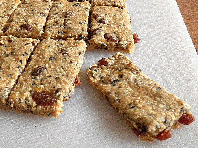 Best Healthy Breakfast Bars
 TREAT & TRICK HEALTHY BREAKFAST BARS