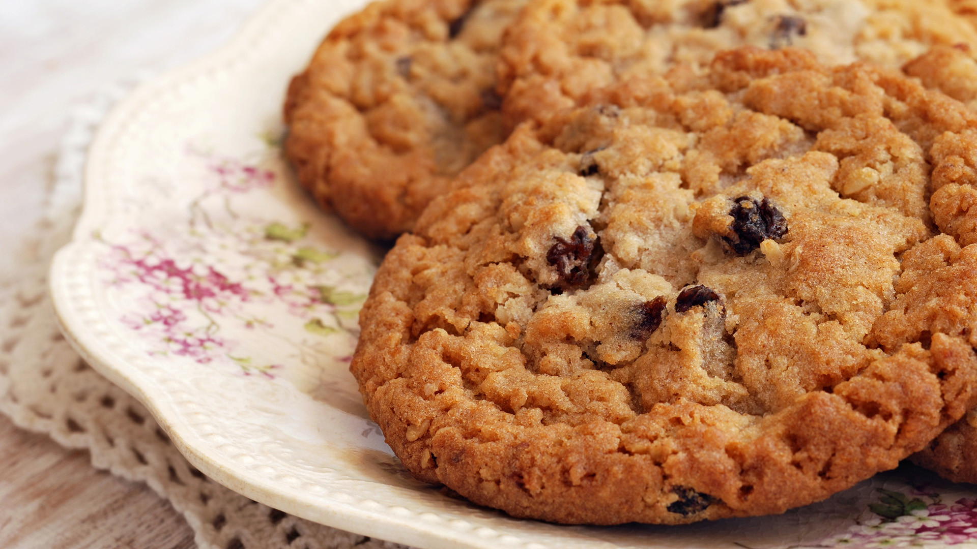 Best Healthy Oatmeal Cookies
 Healthy Oatmeal Raisin Cookies TODAY