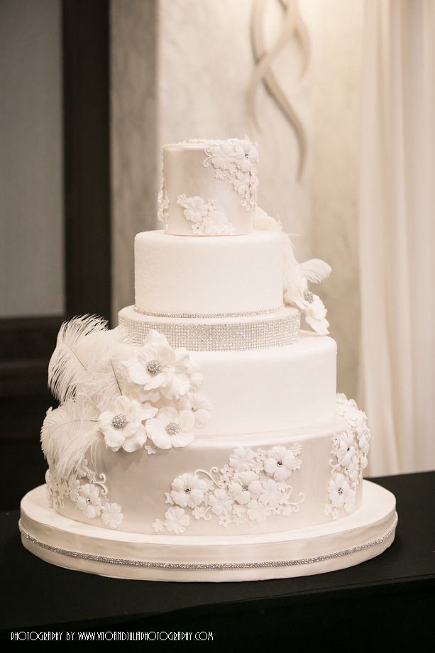 Best Wedding Cakes Chicago
 Chicago wedding cakes idea in 2017