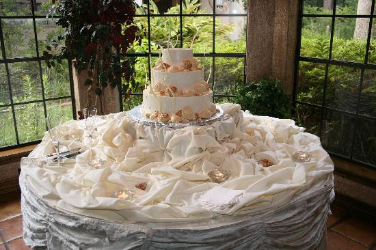 Best Wedding Cakes Ever
 The wedding cake was not only beautiful but was the best