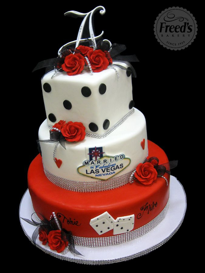 Best Wedding Cakes Las Vegas
 25 best ideas about Vegas themed wedding on Pinterest