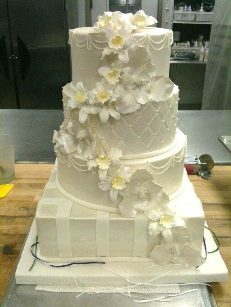 Best Wedding Cakes New Orleans
 1000 images about Wedding Cakes on Pinterest