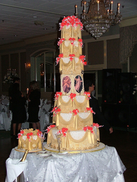 Biggest Wedding Cakes Ever
 The biggest wedding cake ever