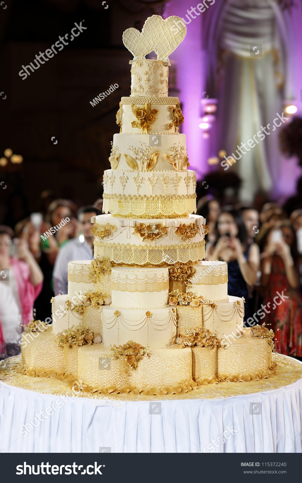 Biggest Wedding Cakes
 Biggest Wedding Cake Ever Stock Shutterstock