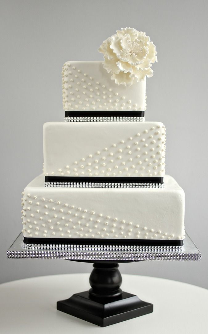 Black And White Wedding Cake
 49 Amazing Black and White Wedding Cakes