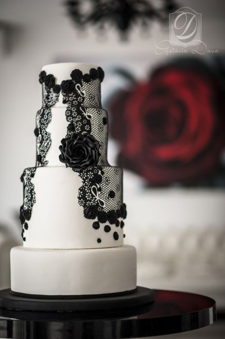 Black White Wedding Cake
 49 Amazing Black and White Wedding Cakes Deer Pearl Flowers