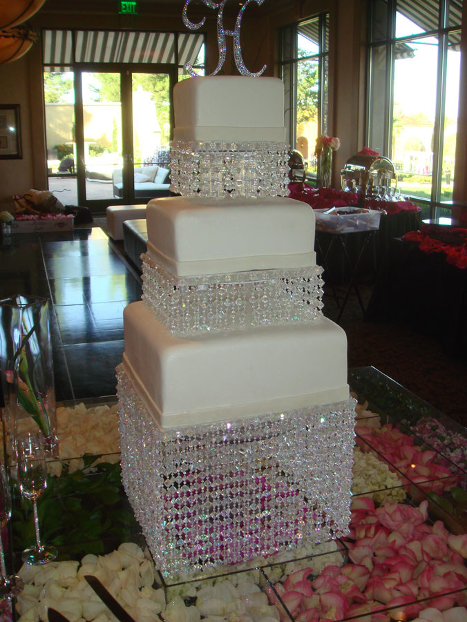 Bling Wedding Cakes
 Ideas for Black Hot Pink and bling wedding colors