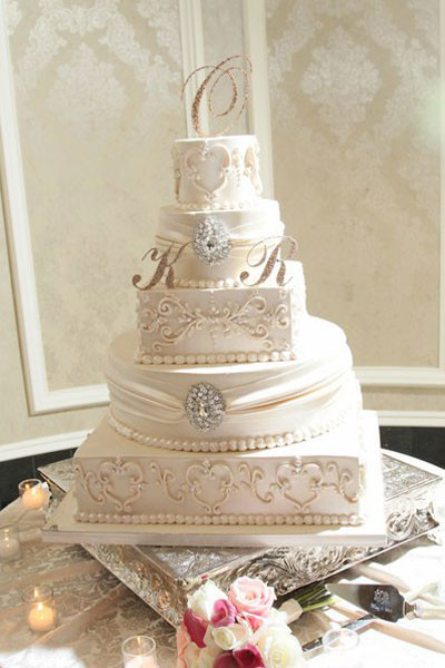 Bling Wedding Cakes
 Top 20 wedding cake idea trends and designs