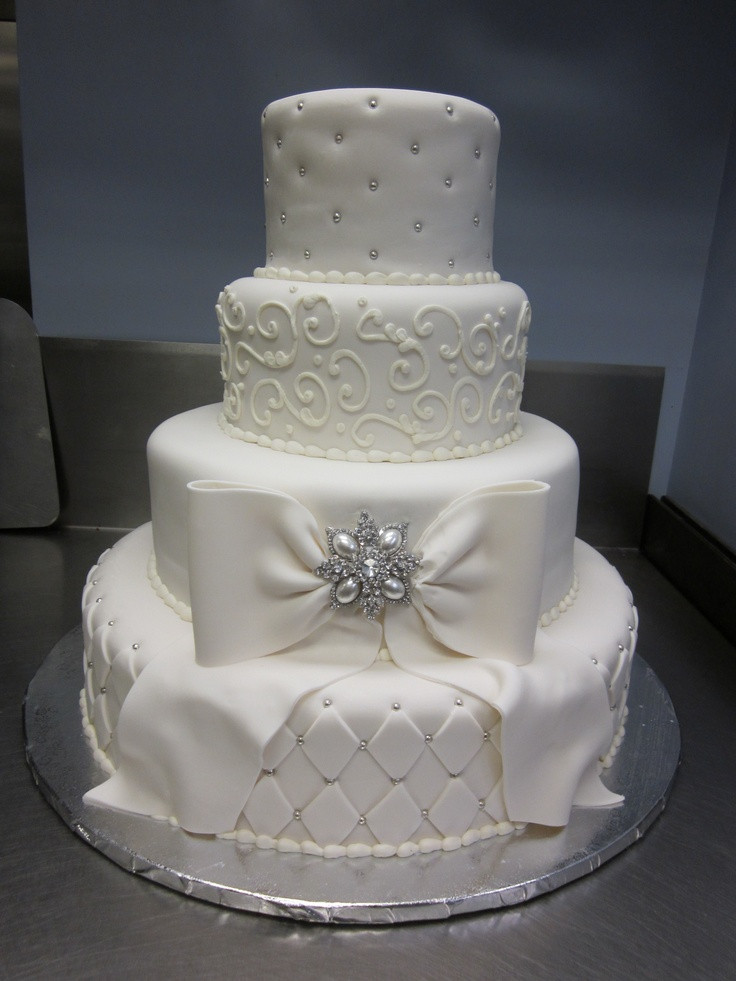 Blinged Out Wedding Cakes
 My Blinged Out Cake Ideas and Designs