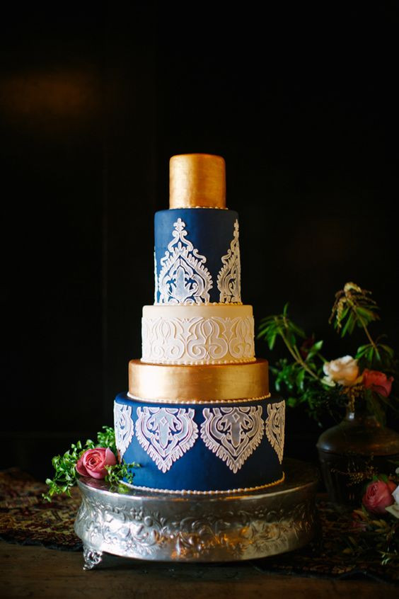 Blue And Gold Wedding Cakes
 Gold Wedding Cake