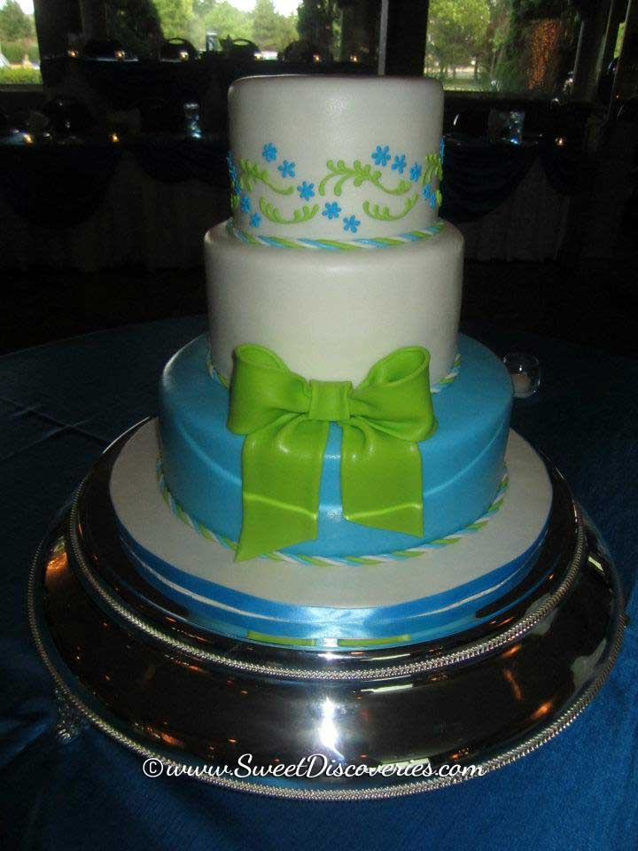Blue And Green Wedding Cakes
 Blue and Green Wedding Cake